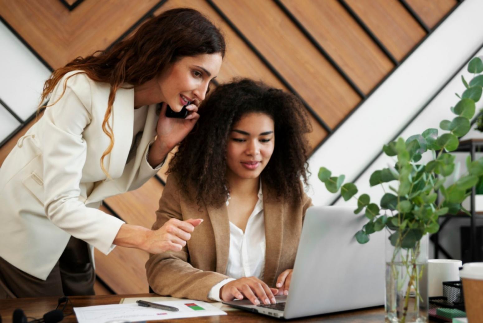 Gemeinsame Finanzplanung im Beratungsgespräch